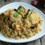 Resipi Nasi Bukhari Ayam Untuk Sajian Pagi Raya. Mudah & Sangat Sedap!