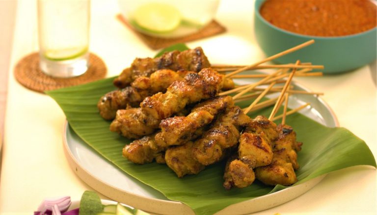 Nak Masak Sate Ayam Untuk Raya? Ini Resipi Lazat & Mudah Nak Masak Sate Ayam Untuk Raya? Ini Resipi Lazat & Mudah