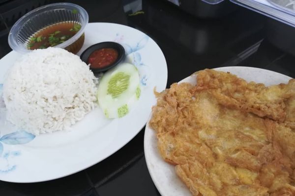 Dana Makin Tenat, Wanita Ini Tekad Buka Restoran Untuk Teruskan Projek Bina Maahad