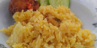 Nasi Kari, Makan Tanpa Lauk Lain Pun Dah Sedap