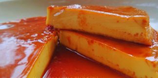 Untuk membuat karamel; Tuang gula dan air ke dalam bekas. Tunggu sampai dia ada buih-buih (macam dalam gambar). Kacau-kacau hingga jadi perang. Tapi jangan lambat tutup api. Takut pahit nanti.