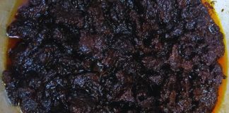 Daging Masak Hitam Ala Kenduri, Perap Daging Dua Jam Baru Sedap Terangkat