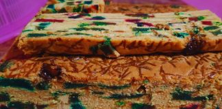 Kek Tampung Seribu, Kek Lapis Sarawak Penuh Rasa Coklat Dan Keju