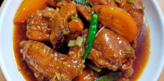 Ayam Halia Sos Tiram. Rasa Pedas Dan Masin Seimbang