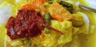Kuah Lontong Pekat, Lemak Dan Sedap. Udang Kering Rahsianya