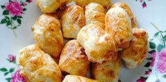 Roti Paratha Sosej Keju. Bawa Untuk Potluck Ofis Pun Sesuai