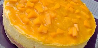 Baked Mango Cheesecake