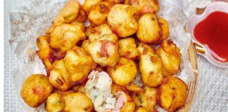 Jemput-jemput Nasi Jejari Ketam. Rangup Di Luar Lembur Di Dalam