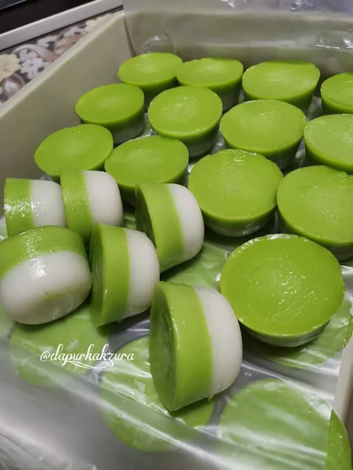 Resipi Kuih Talam Pandan Guna Acuan Mini. Sesuai Untuk Kenduri & Jualan!