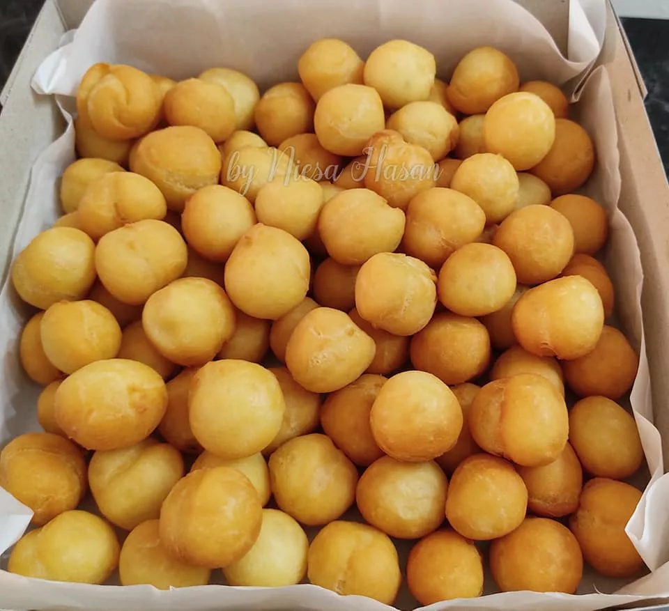 Donut Ball Lembut Untuk Minum Petang. Uli Doh Dengan Tangan Pun Boleh, Ini Caranya