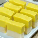 Resipi Seri Muka Durian Sedap. Ini Tip Lapis Atas Kekal Lembut & Tak Retak