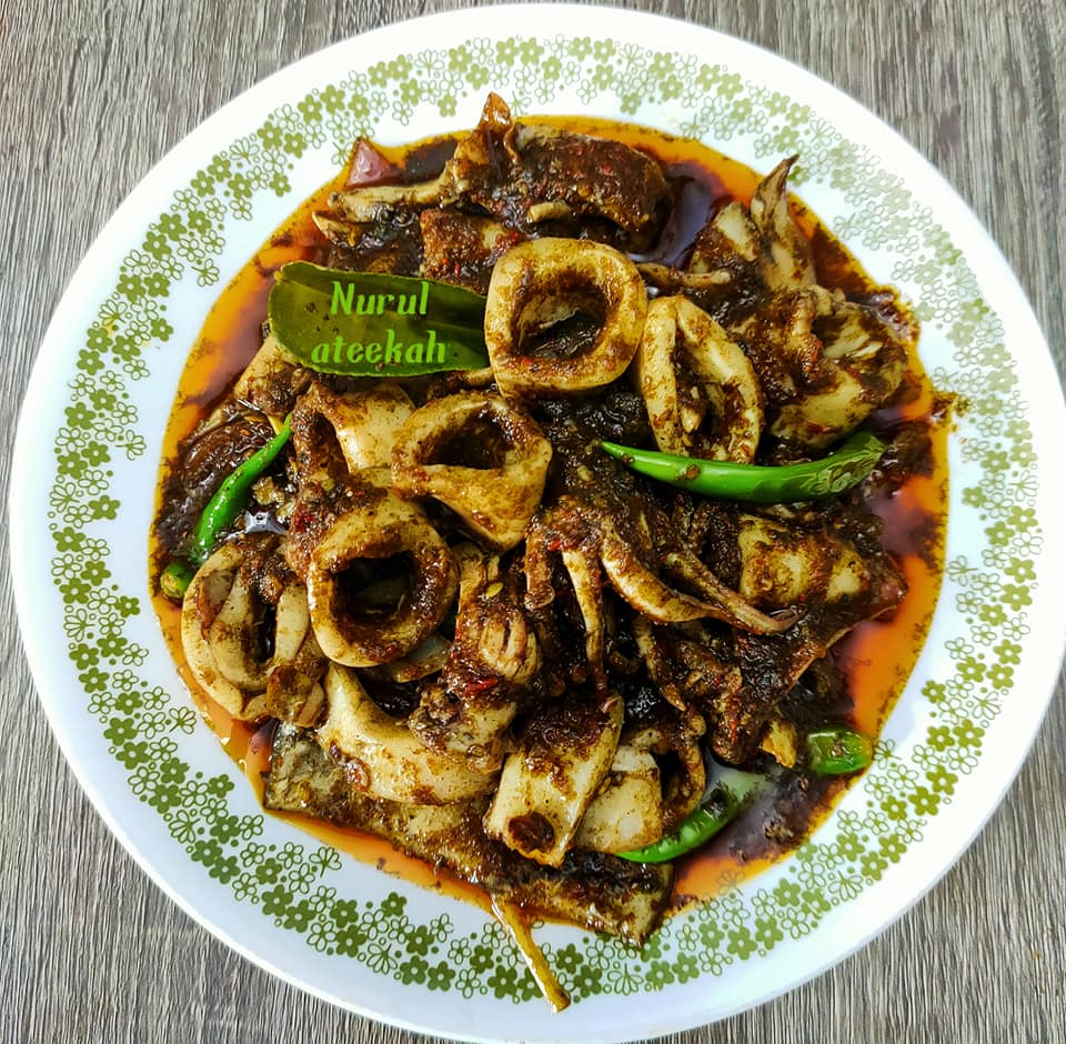 Resipi Sotong Masak Hitam Pedas, Tapi Tak Guna Kicap