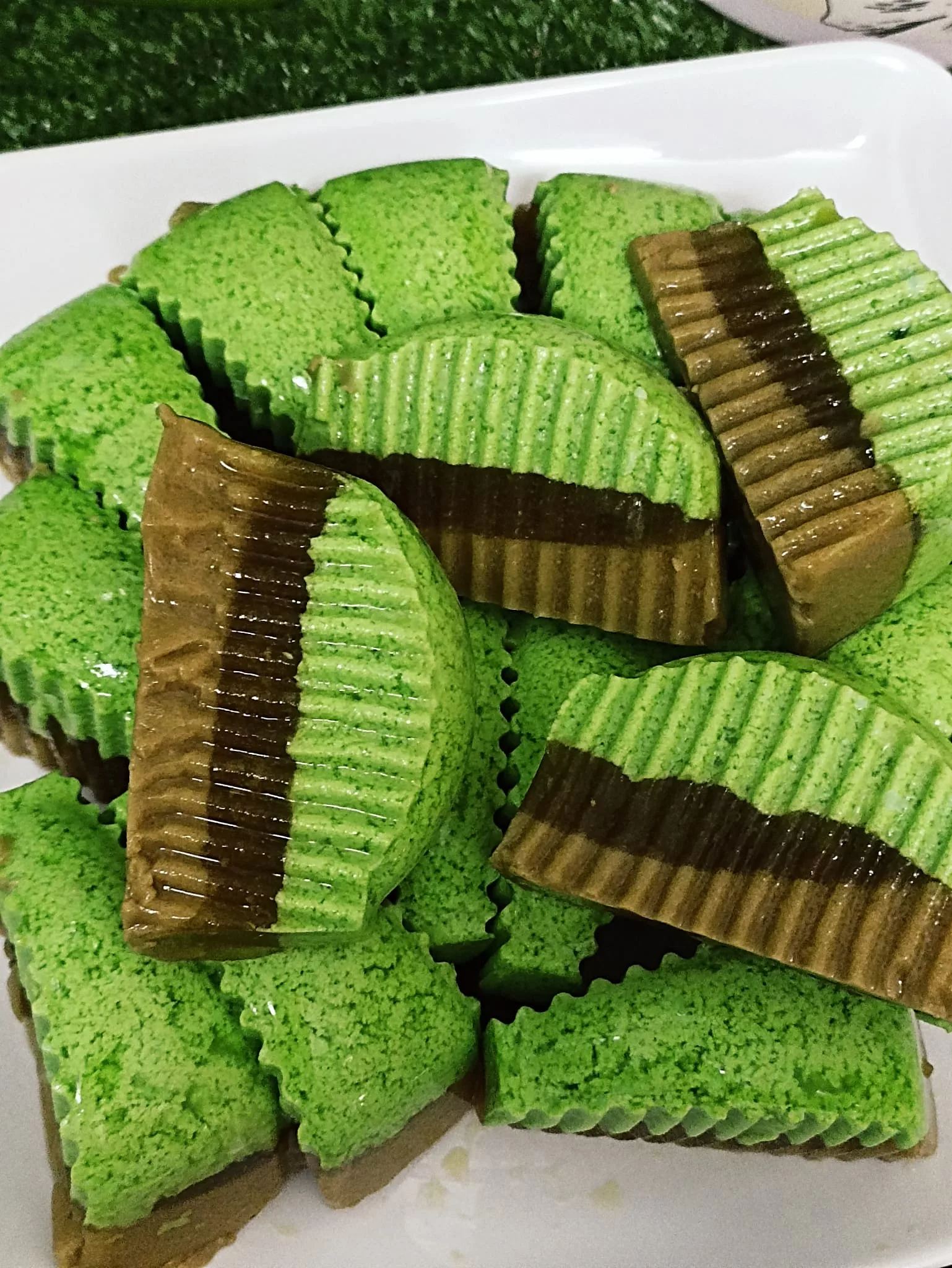 Agar-agar Pandan Gula Melaka 3 Lapis Cantik. Ini Resipinya