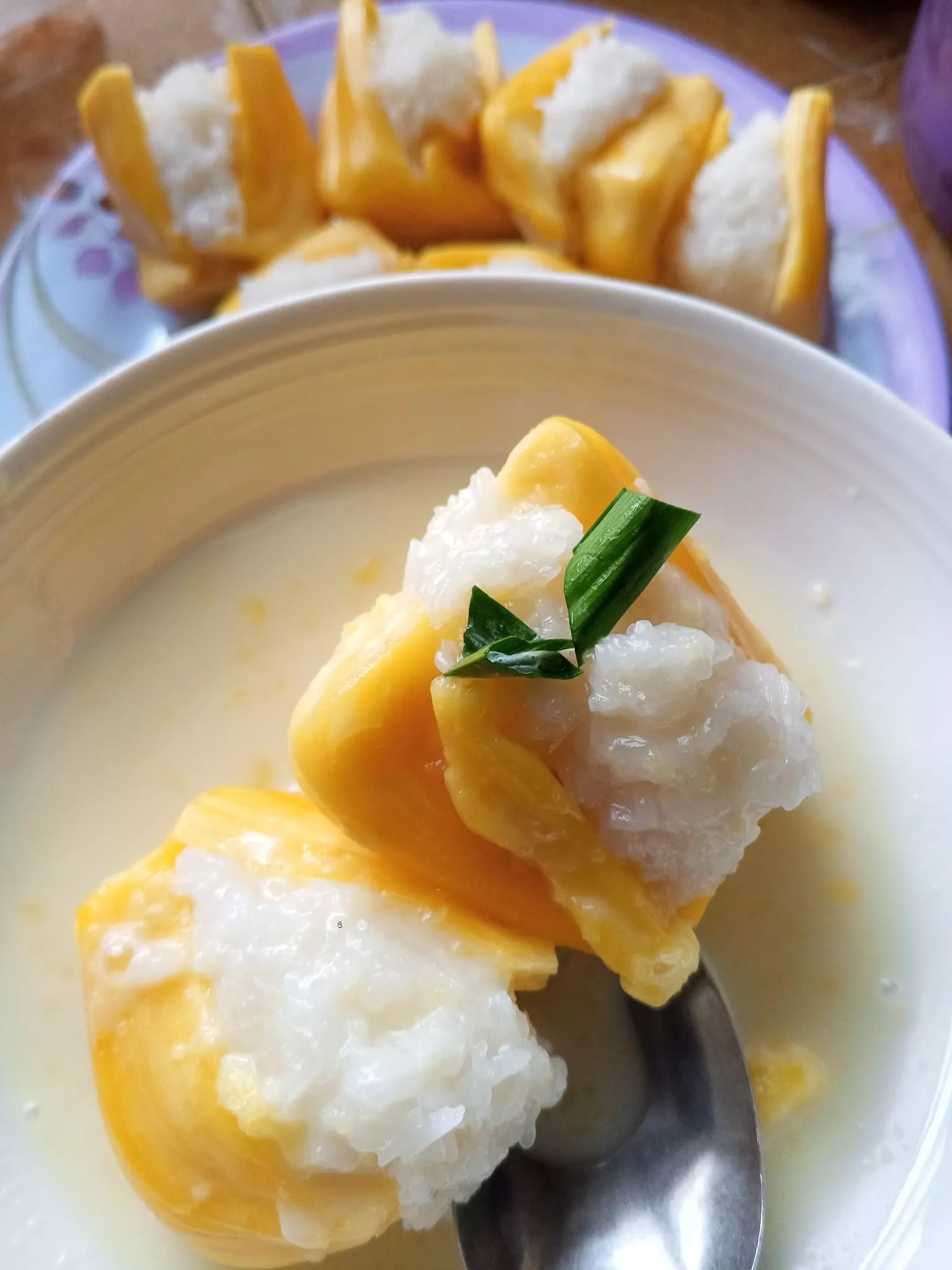 Pulut Nangka Lemak Manis Makan Dengan Kuah Santan, Aduh Sedapnya!
