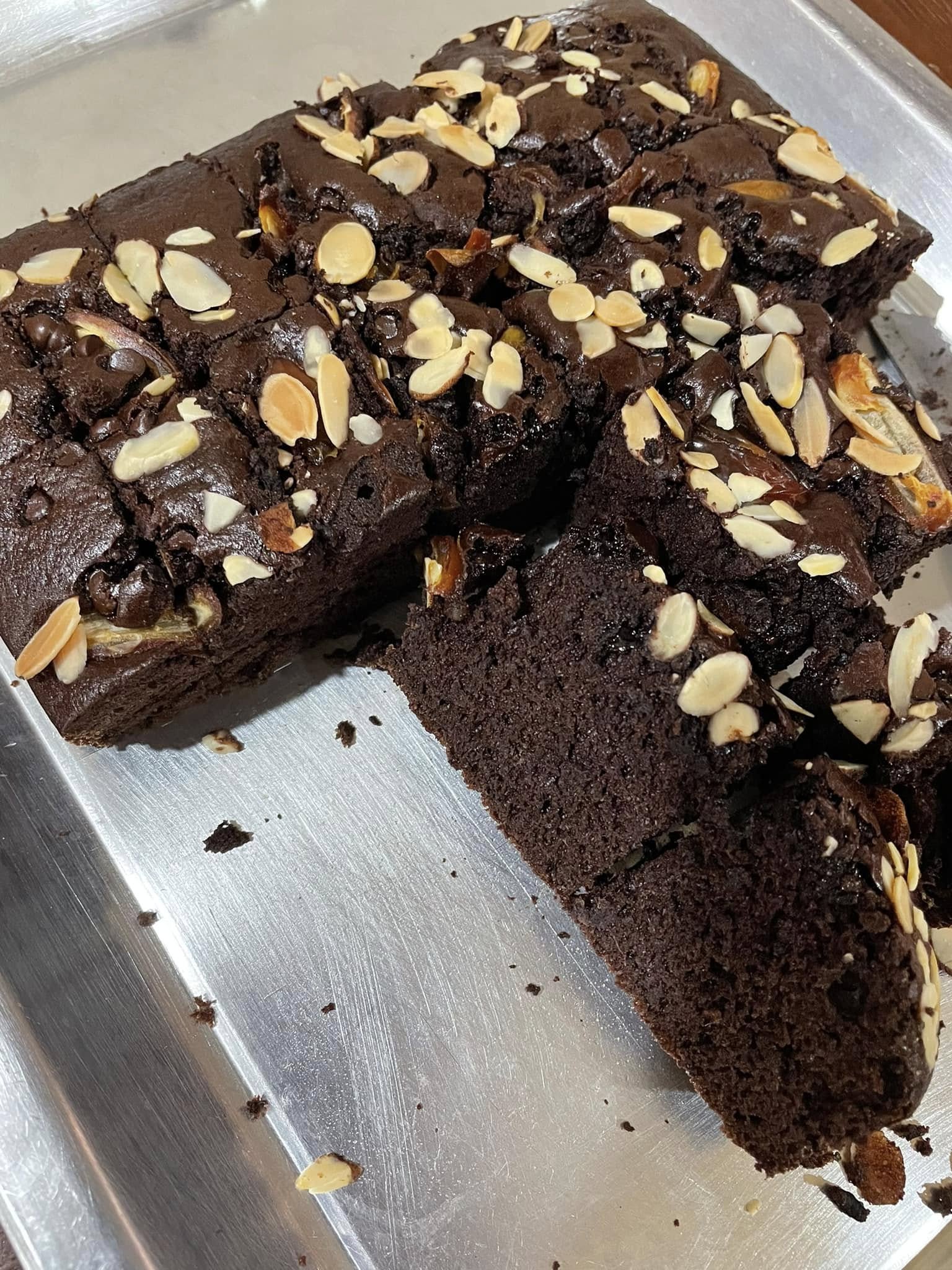 Kek Coklat Kurma Moist, Resipi Mudah Guna Lebihan Kurma Bulan Puasa
