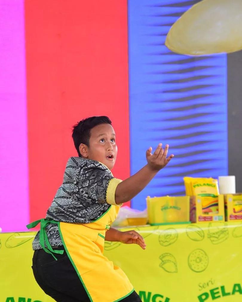 Pertandingan Roti Canai Melayang SERI PELANGI Curi Tumpuan Di Rasa Layan Curry Fiesta 2025