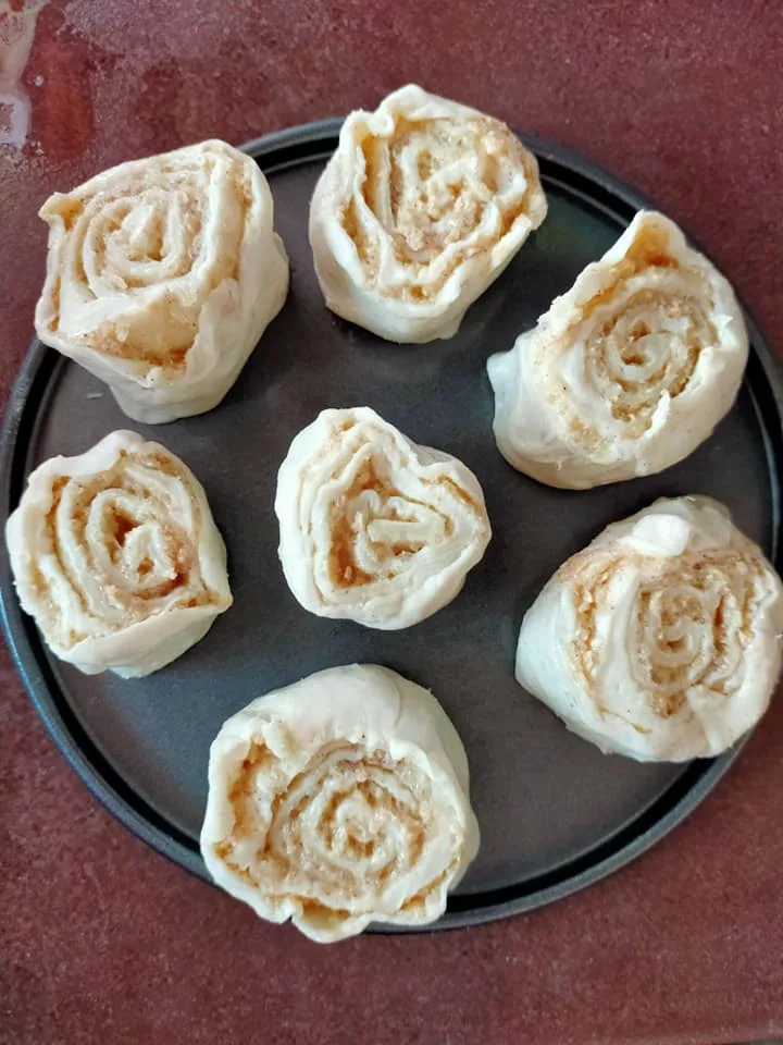 Cara Buat Cinnamon Roll Paling Senang, Guna Roti Paratha Saja