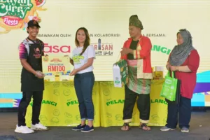 Pertandingan Roti Canai Melayang SERI PELANGI Curi Tumpuan Di Rasa Layan Curry Fiesta 2025