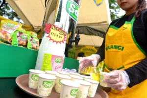 Pertandingan Roti Canai Melayang SERI PELANGI Curi Tumpuan Di Rasa Layan Curry Fiesta 2025