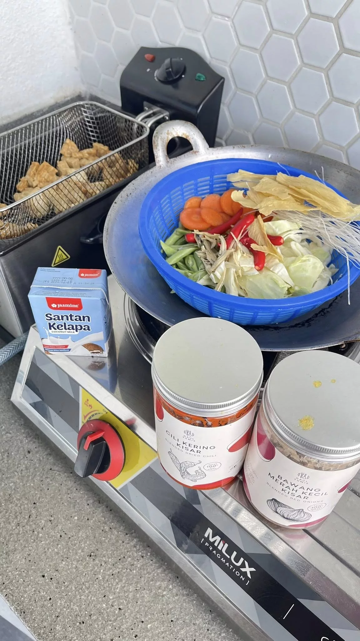 Cara Masak Kuah Lontong Yang Sedap, Sesuai Buat Jualan