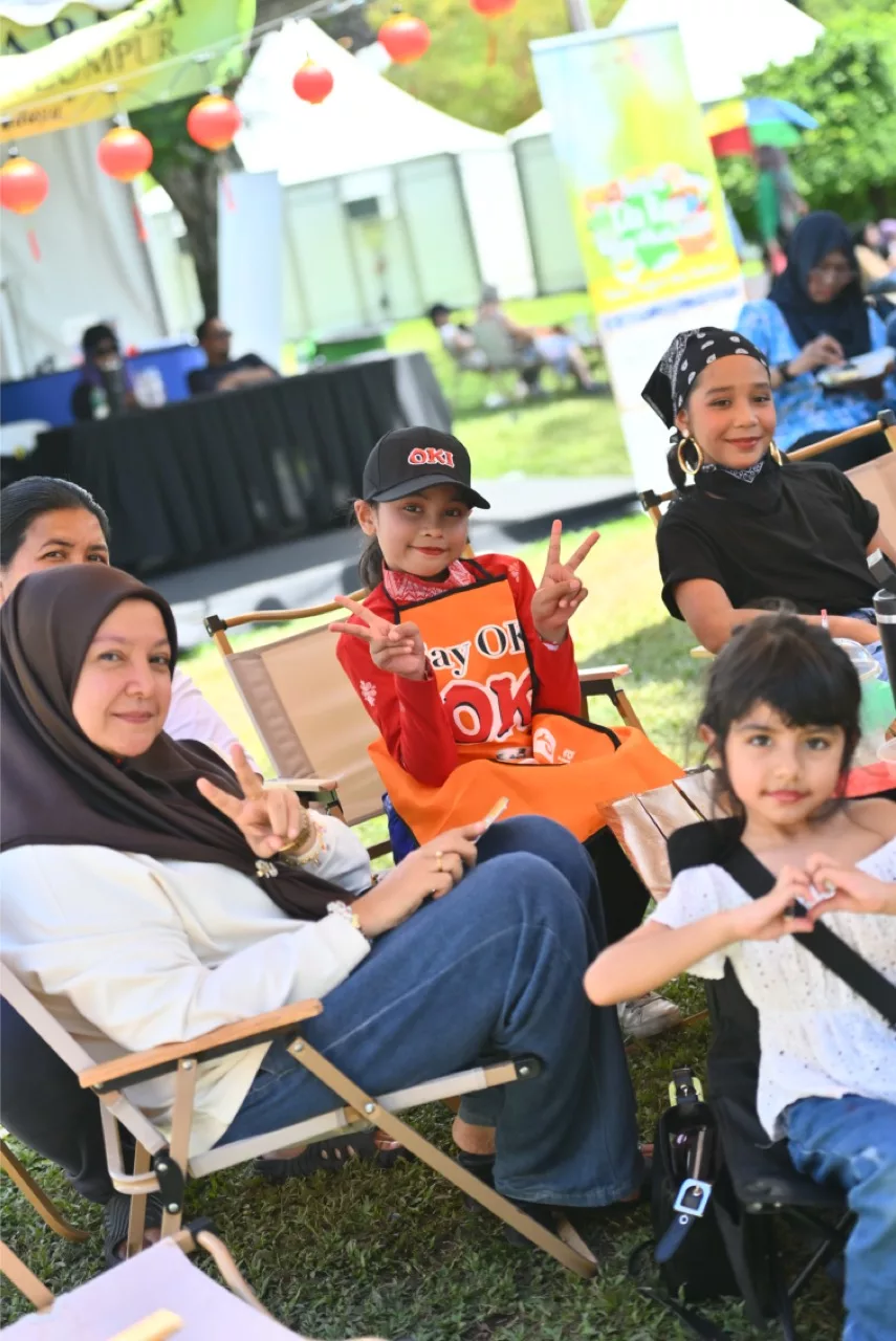 Pertandingan Teh Tarik King & Queen Gegarkan Rasa Layan Curry Fiesta 2025