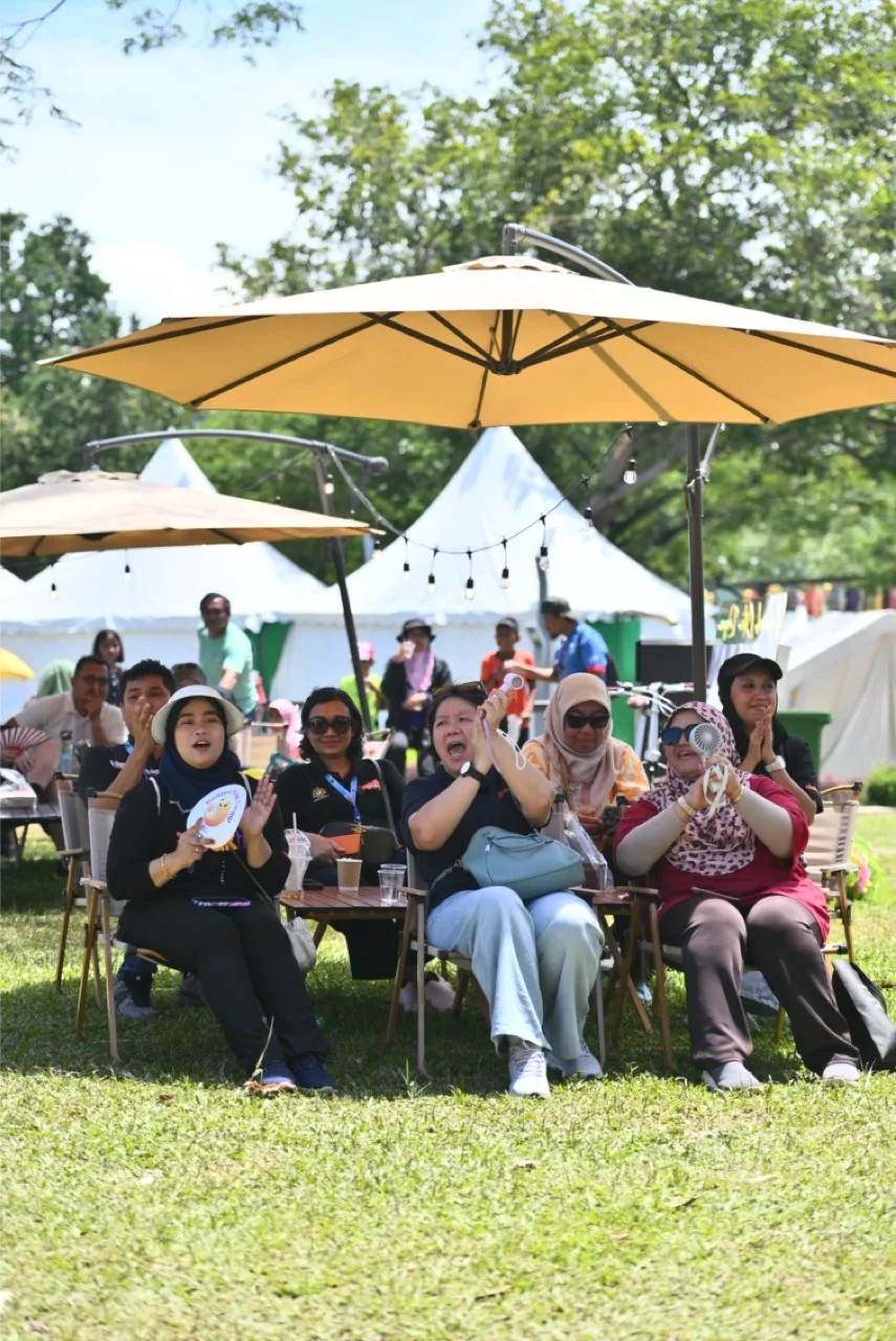 Pertandingan Teh Tarik King & Queen Gegarkan Rasa Layan Curry Fiesta 2025