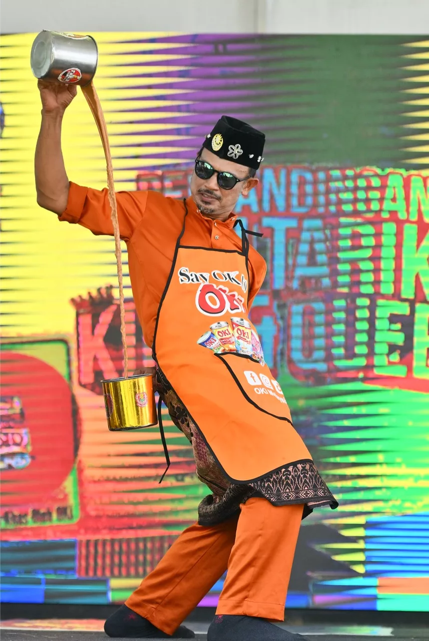 Pertandingan Teh Tarik King & Queen Gegarkan Rasa Layan Curry Fiesta 2025