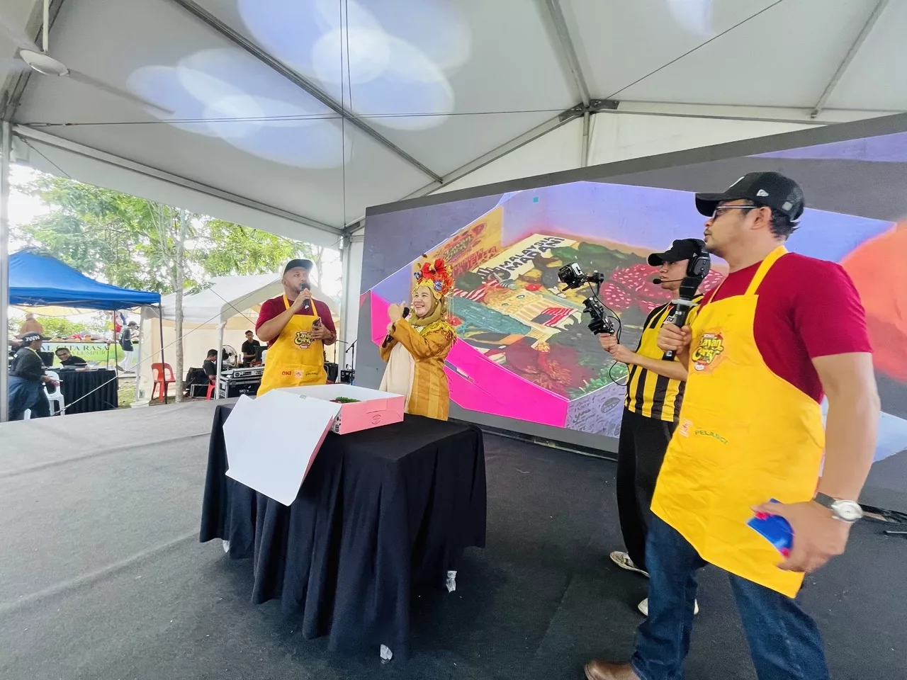Roti Jala Jelita Jadi Kanvas Seni di Rasa Layan Curry Fiesta 2025