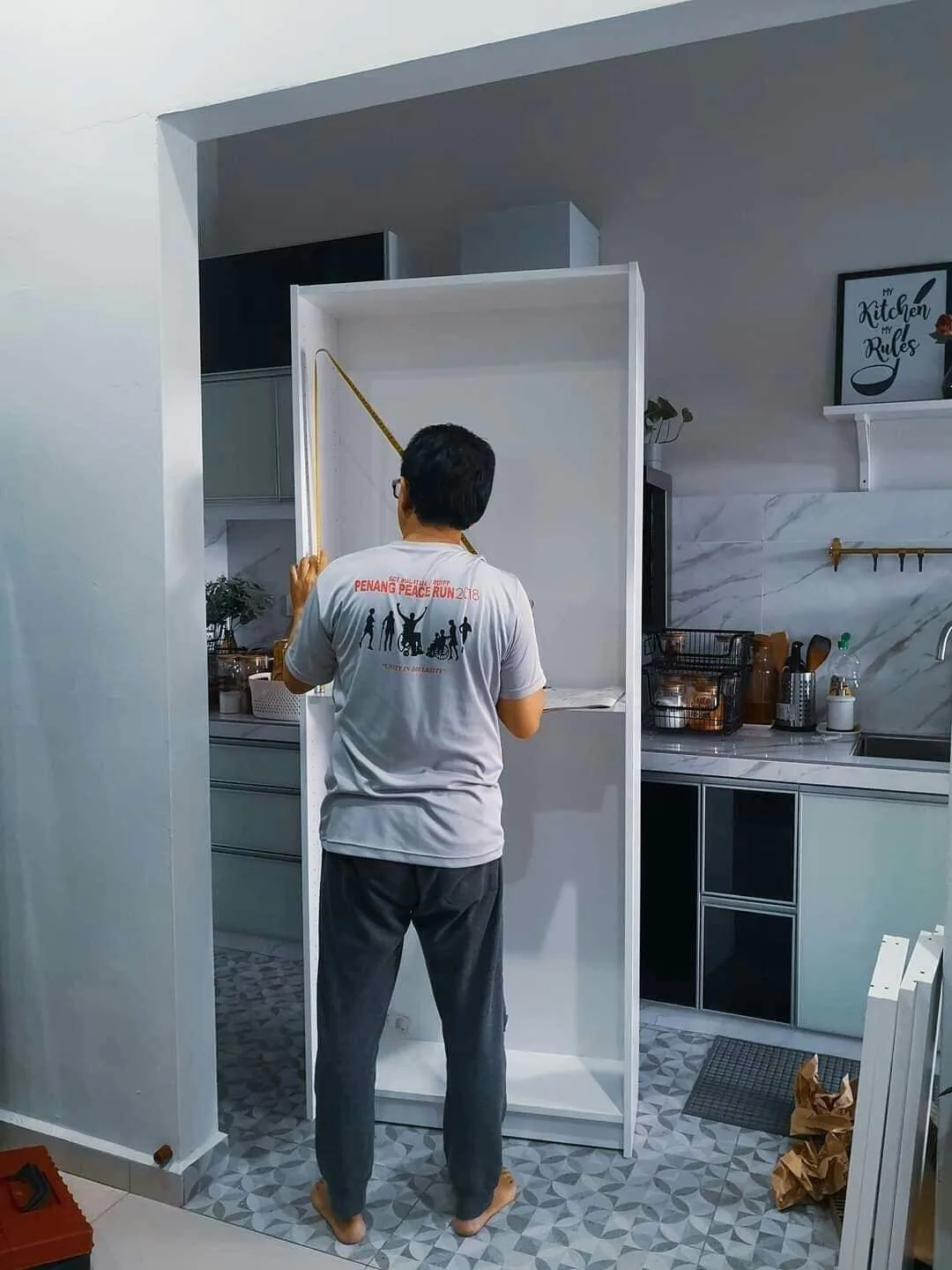 Buat Sendiri Pantri Dapur Guna 2 Rak Saja. Kemas & Jimat!