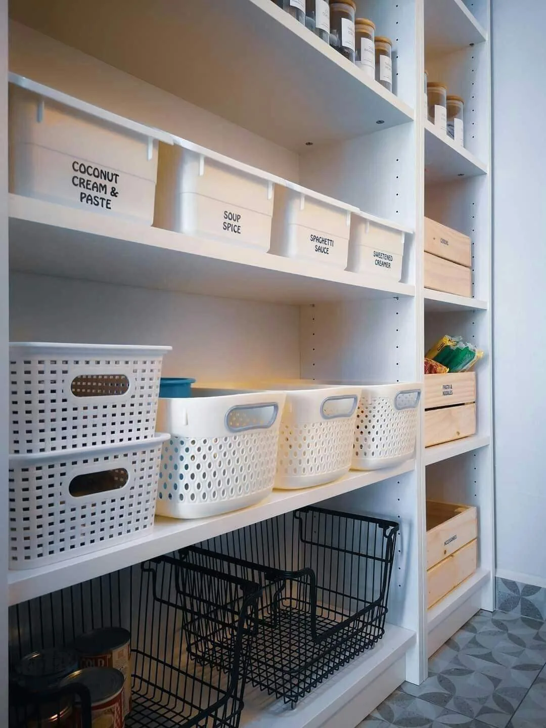 Buat Sendiri Pantri Dapur Guna 2 Rak Saja. Kemas & Jimat!