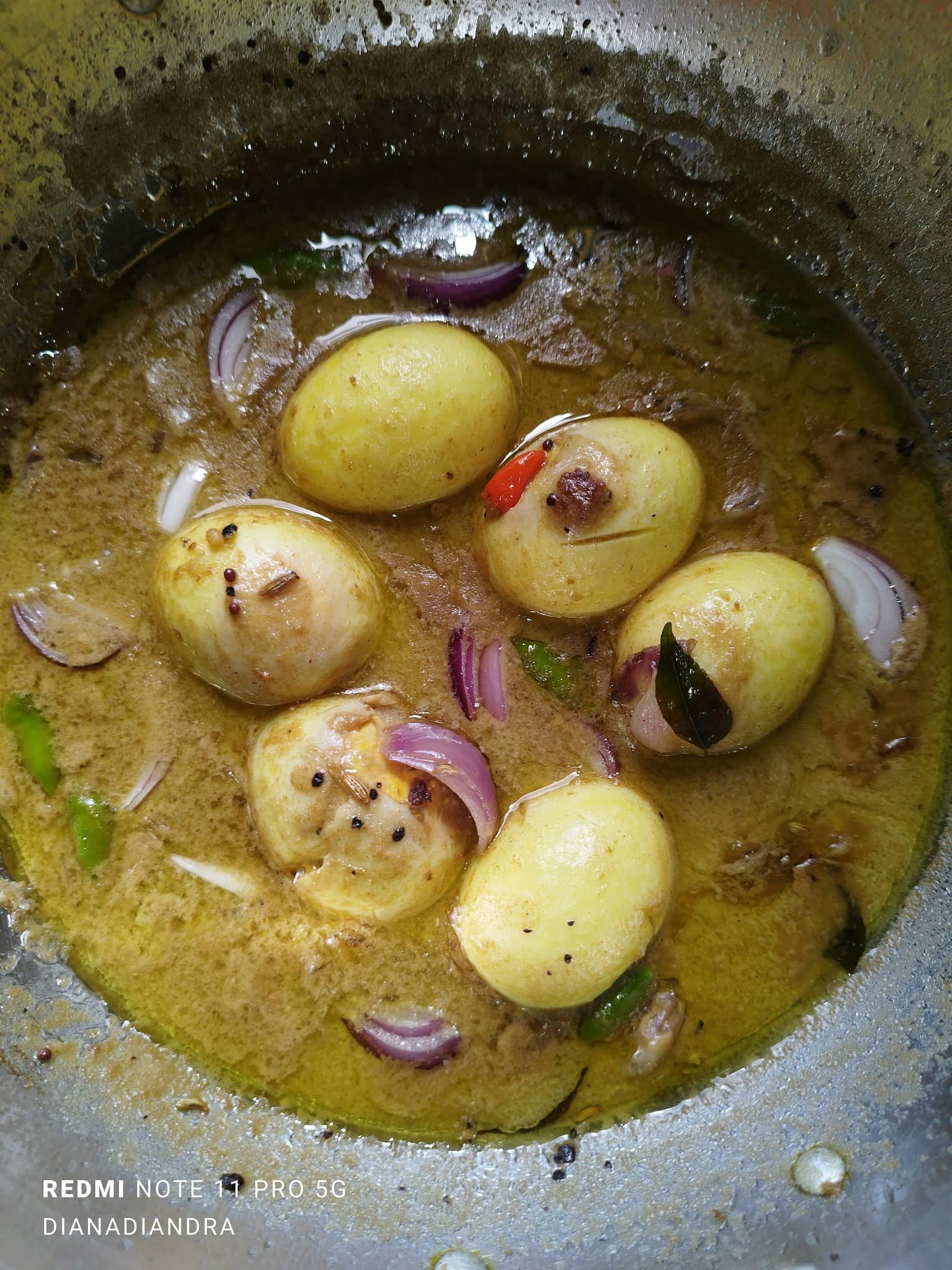 Resipi Kurma Telur Pekat Berempah,  Lauk Simple Paling Sedap!