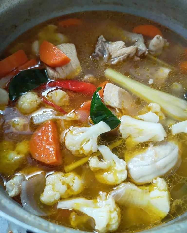 Resipi Tomyam Tumis Tanpa Perencah, Ringkas Tapi Tetap Ada Kick!