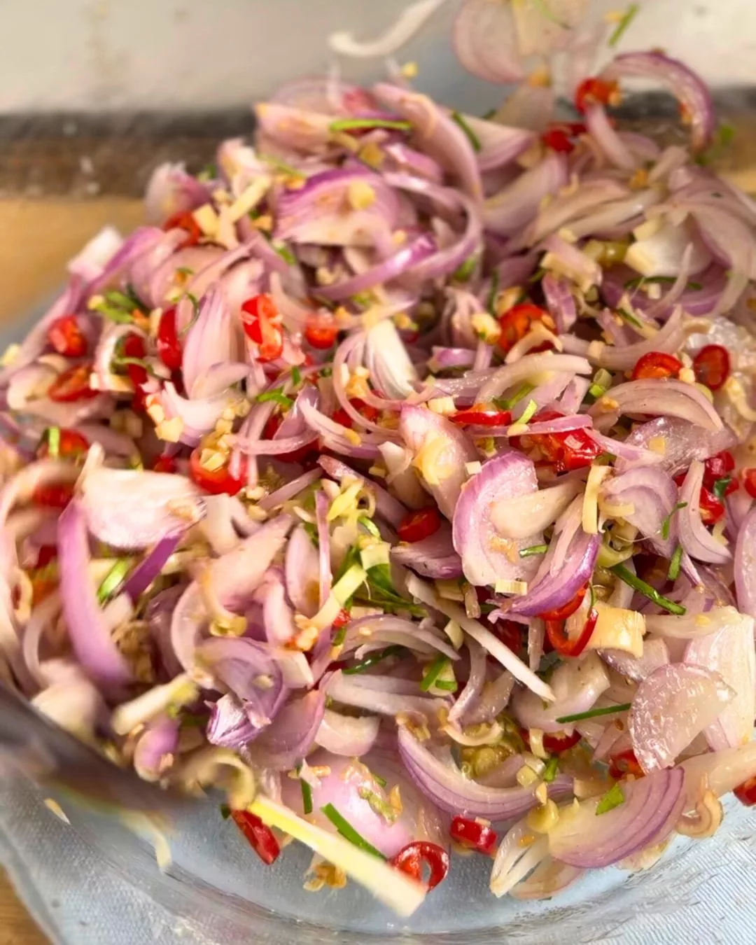Resipi Sambal Matah Ikan Bilis Yang Rangup & Cukup Rasa