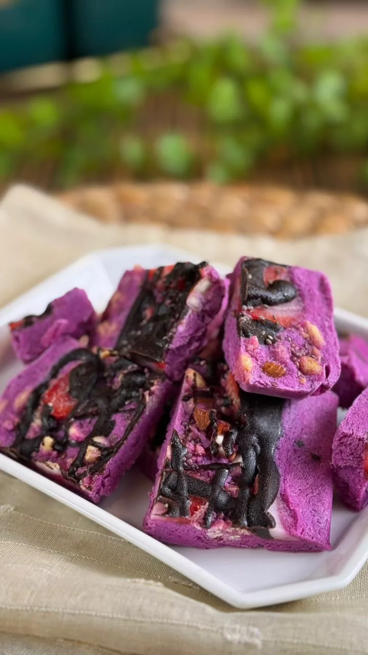 Blueberry Yogurt Bark: Snek Sihat & Menyegarkan Yang Sangat Mudah Dibuat