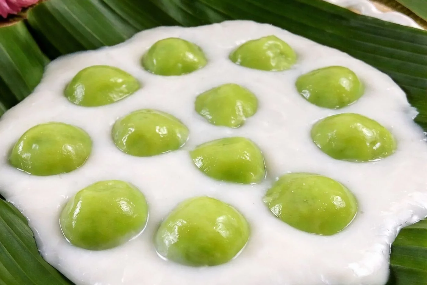 Kuih Tradisional: Keunikan Yang Patut Diberi Peluang Kedua Dalam Dunia Moden 11 Kuih Tradisional: Keunikan Yang Patut Diberi Peluang Kedua Dalam Dunia Moden