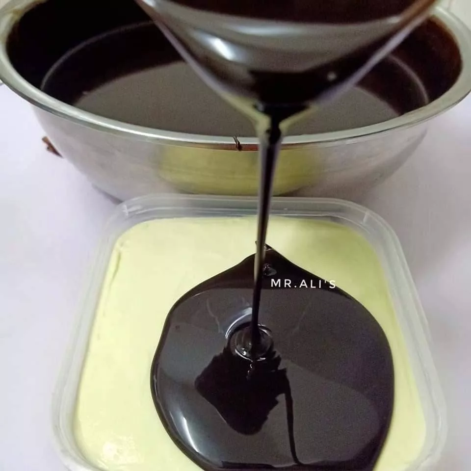 Teknik Buat ‘Chocolate Ganache’ Sedap, Merelip-Relip Berkilat & Cair Di Mulut!