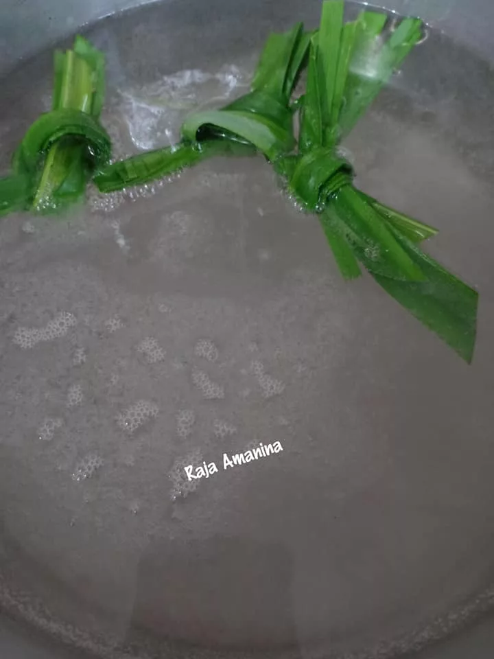 Cara Buat Sendiri TELUR MASIN Cantik Kejadiannya, Penting Didihkan Air Hingga Naik Bunga Garam!