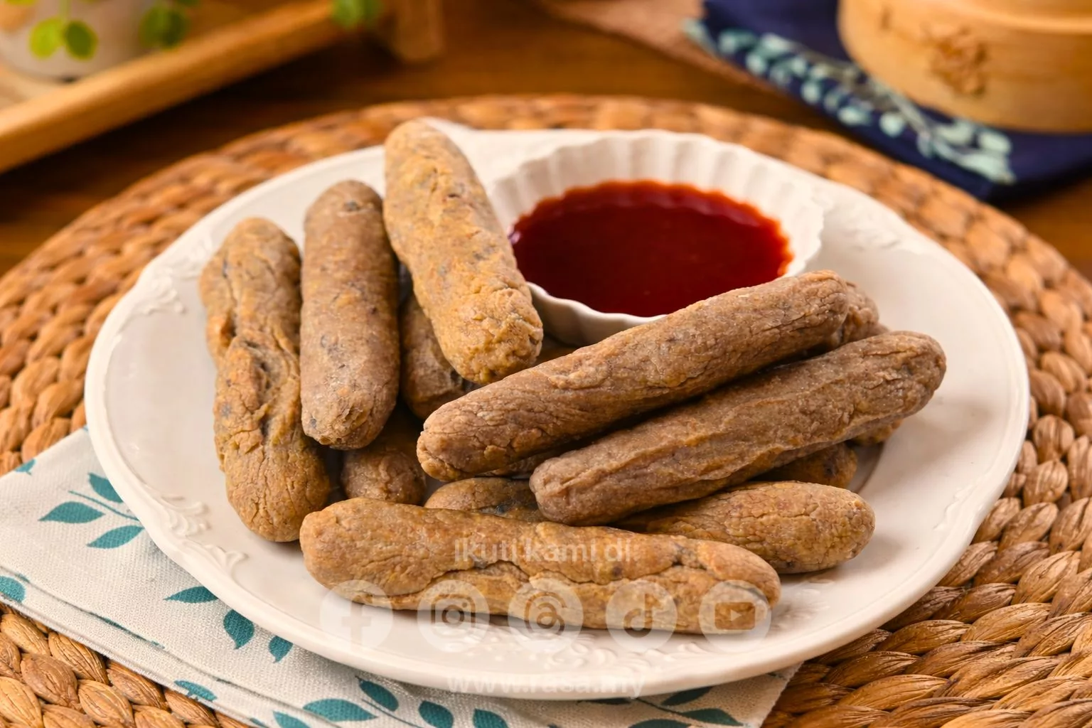 Keropok Lekor Tepung Sagu Homemade Paling Sedap, Kenyal & Mudah Dibuat