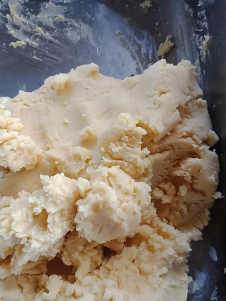 Ini Resipi 33 Tahun, Royal Pineapple Cheese Tart Gebu & Cair Dalam Mulut Dibuat Niaga