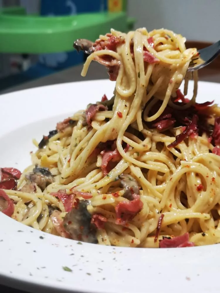 Ikut Resepi Ini Dapat Buat World Class Pasta Carbonara Dekat Rumah, Paling Penting Tak Guna Sos Segera!