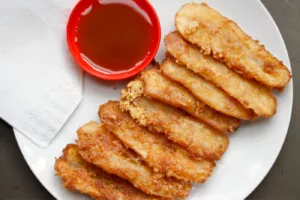 Pisang Goreng Sambal Kicap Johor: Gabungan Pelik Tapi Sedap & Memikat!