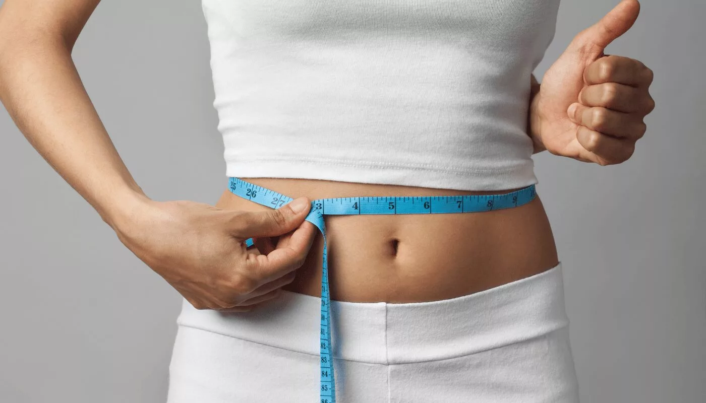 Amalkan Minum Air Lemon Suam Setiap Pagi, Ini 6 Manfaat Yang Ramai Tak Tahu!