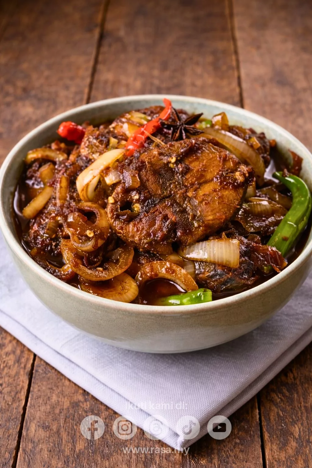 Ikan Tongkol Kicap Pedas Paling Padu, Mudah & Confirm Menyelerakan!