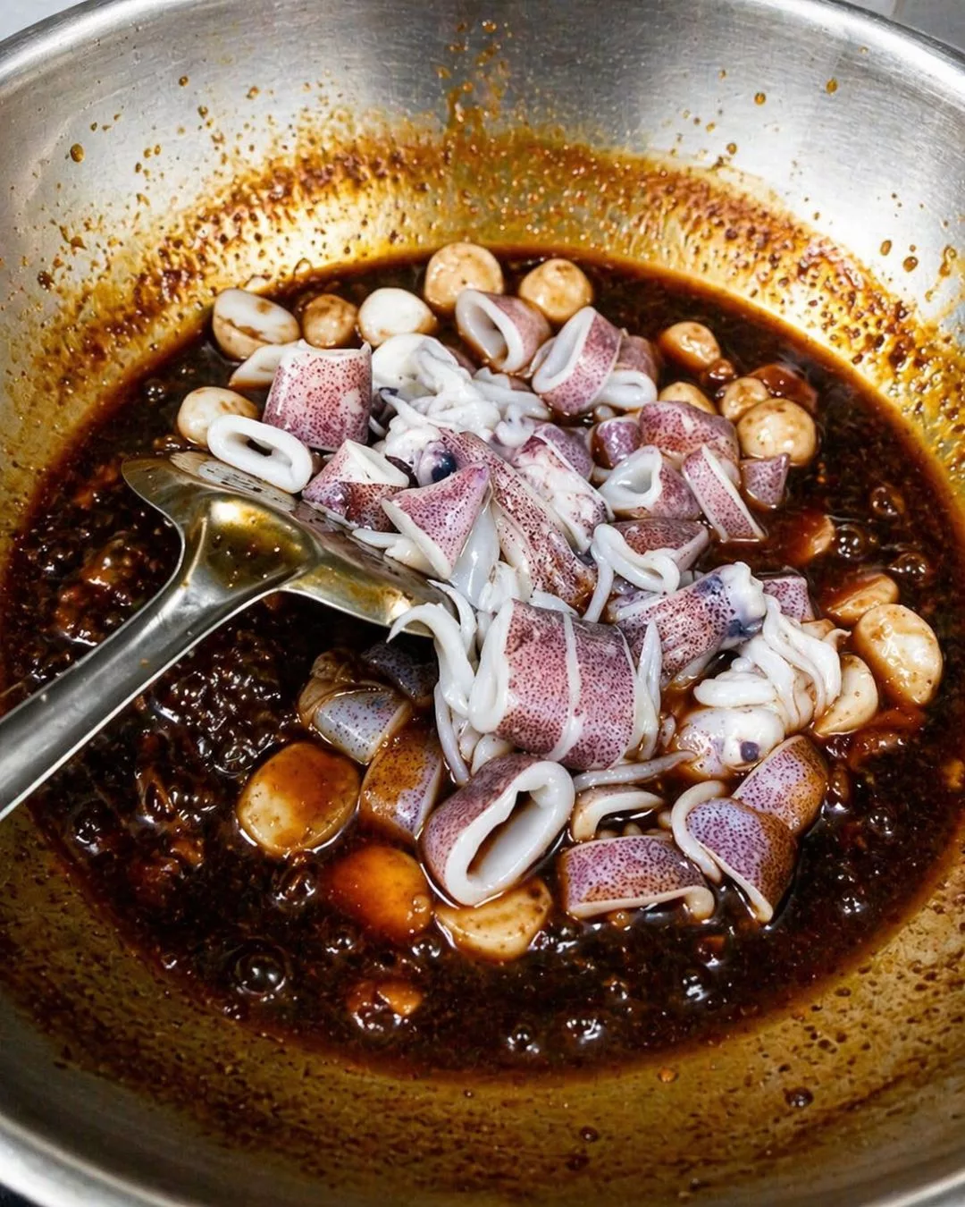 Mi Goreng Basah Seafood Padu & Sedap, Kuah Pekat Confirm Ketagih!