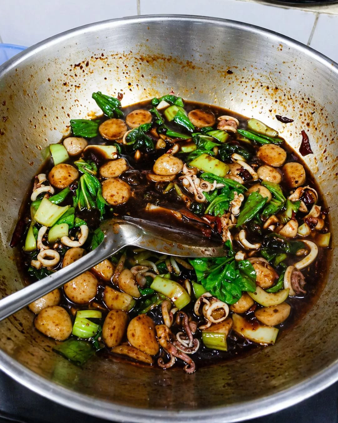 Mi Goreng Basah Seafood Padu & Sedap, Kuah Pekat Confirm Ketagih!