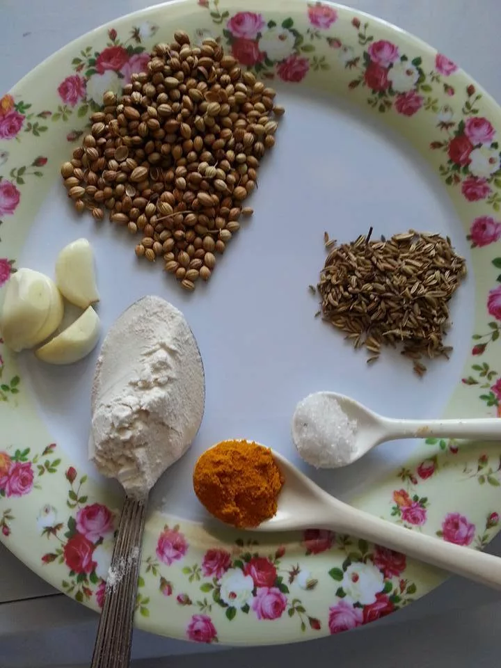 Tempe Goreng Berempah Lebih Sedap & Rangup, Kisar Bawang Putih Sekali!