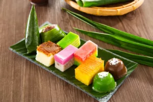Kuih Tradisional Malaysia: Sebab Menarik & Nostalgia Yang Kekal Relevan
