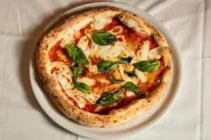 Pizza Margherita: Kisah Menarik Pizza Dari Makanan Orang Miskin Jadi Hidangan Dunia