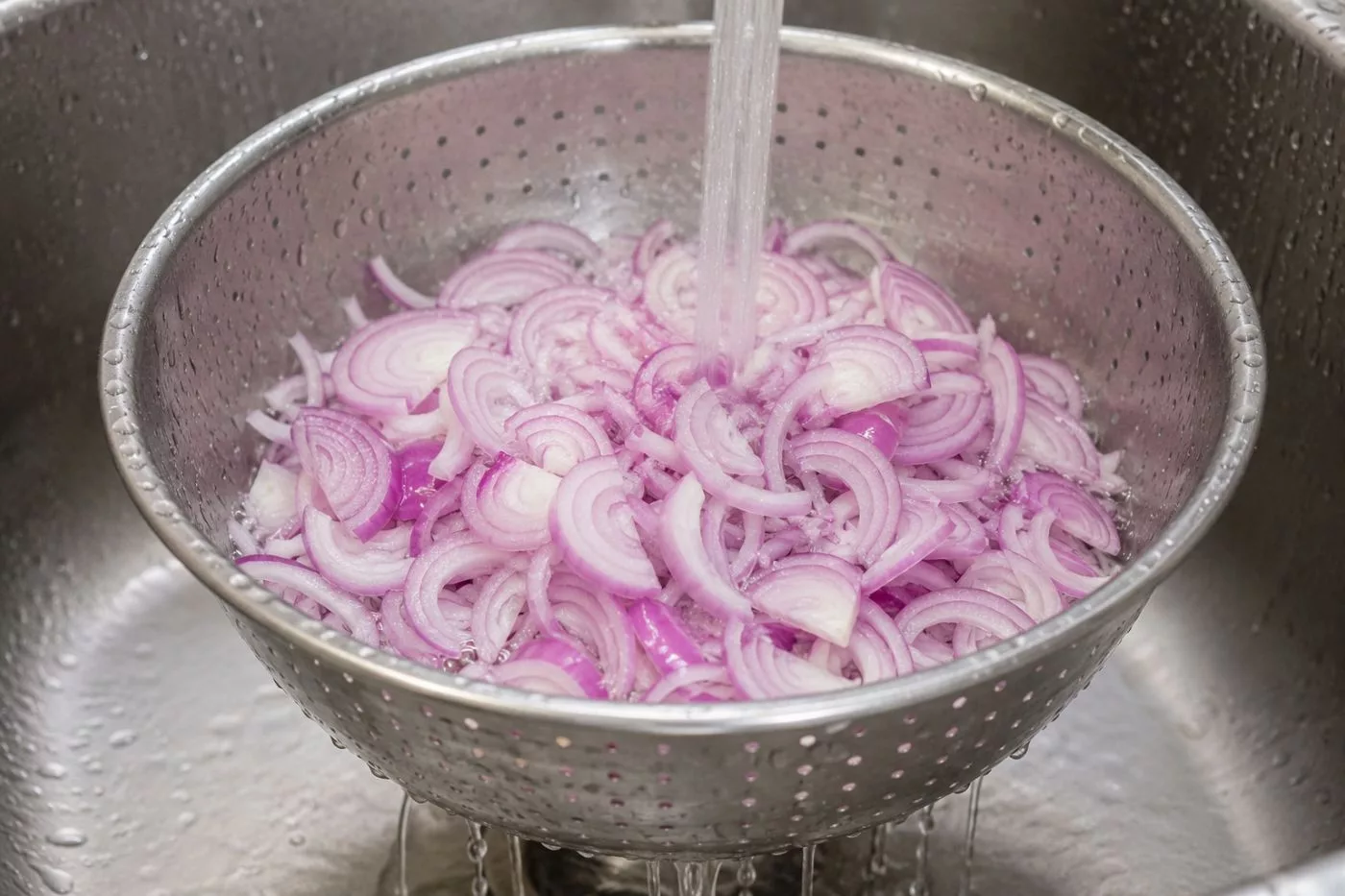 Bawang Goreng Rangup: 9 Cara Betul Elak Cepat Hangit & Pahit