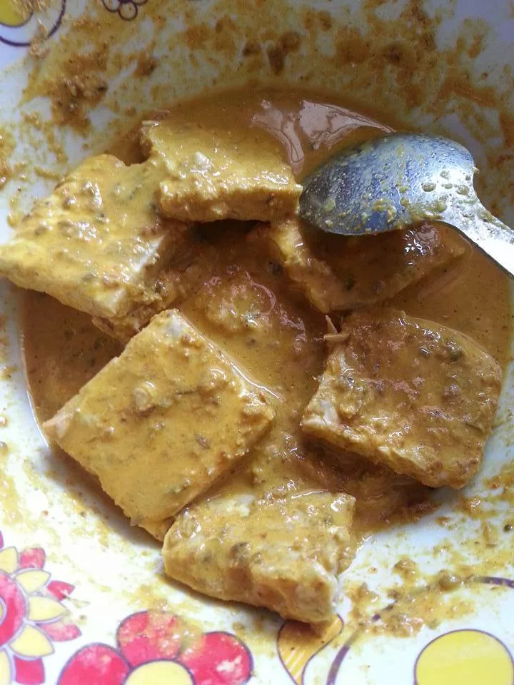 Tempe Goreng Berempah Lebih Sedap & Rangup, Kisar Bawang Putih Sekali!